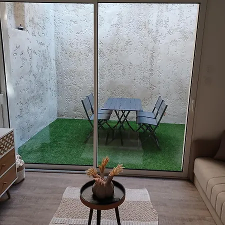 Le Doudou, T2 Avec Terrasse Et Climatisation